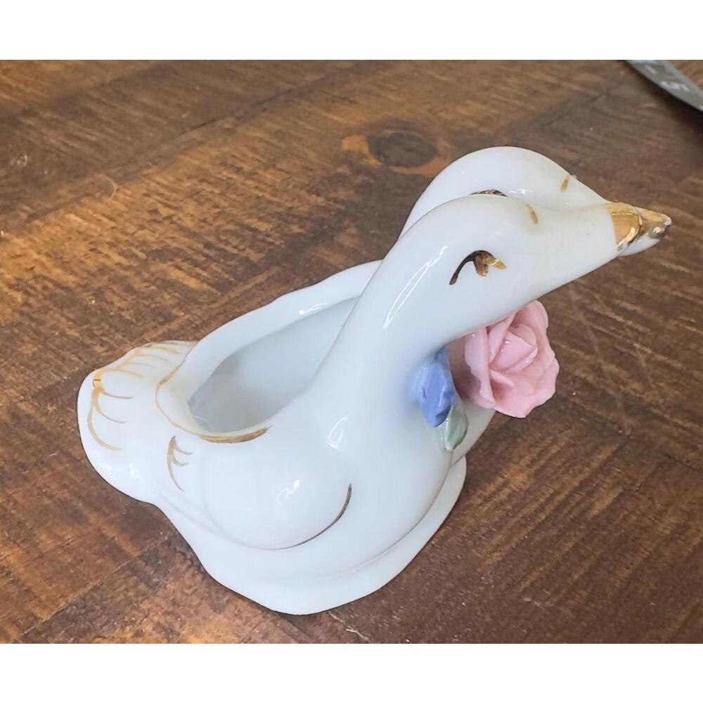 Vintage‎ porcelain Swan Trinket dish, Rings & Thing, Swan Pair